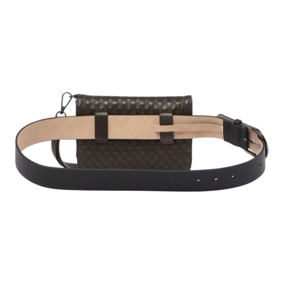 Vince Camuto Quilted Black Waist Bag Belt Size S/M Travel Vacation Hands Free - Picture 12 of 14